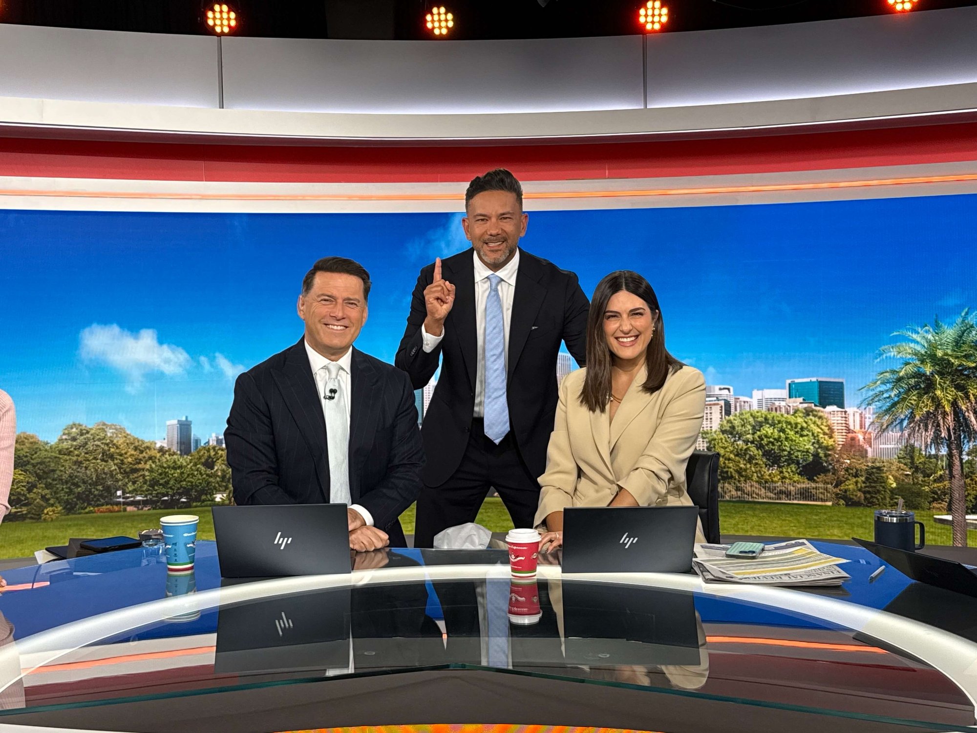 content-with-awards_image-3